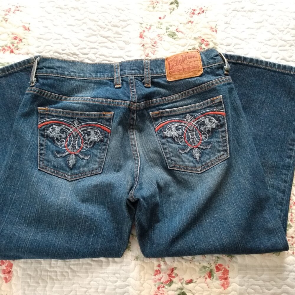 Bundle of 3 Capri jeans, size 6 - Picture 12 of 16